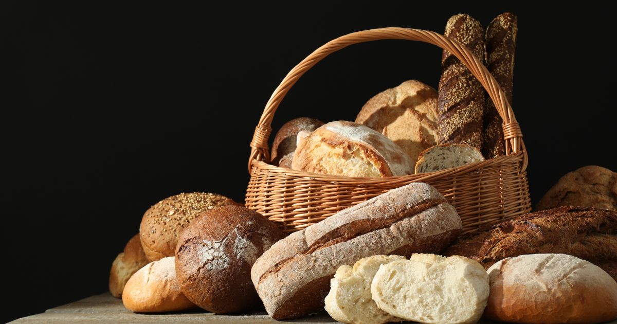 The Journey of a Nino&rsquo;s Loaf: From Oven to Table